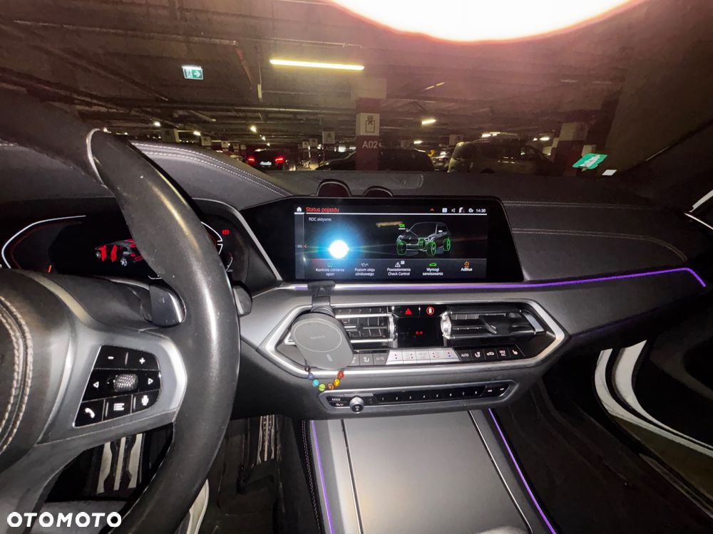 BMW X5 xDrive25d - 28