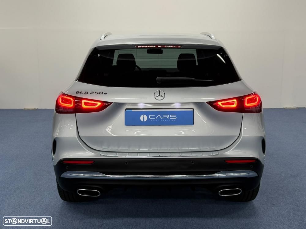 Mercedes-Benz GLA 250 e AMG Line - 11