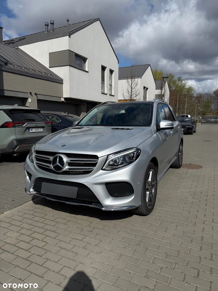 Mercedes-Benz GLE 350 d 4-Matic - 2
