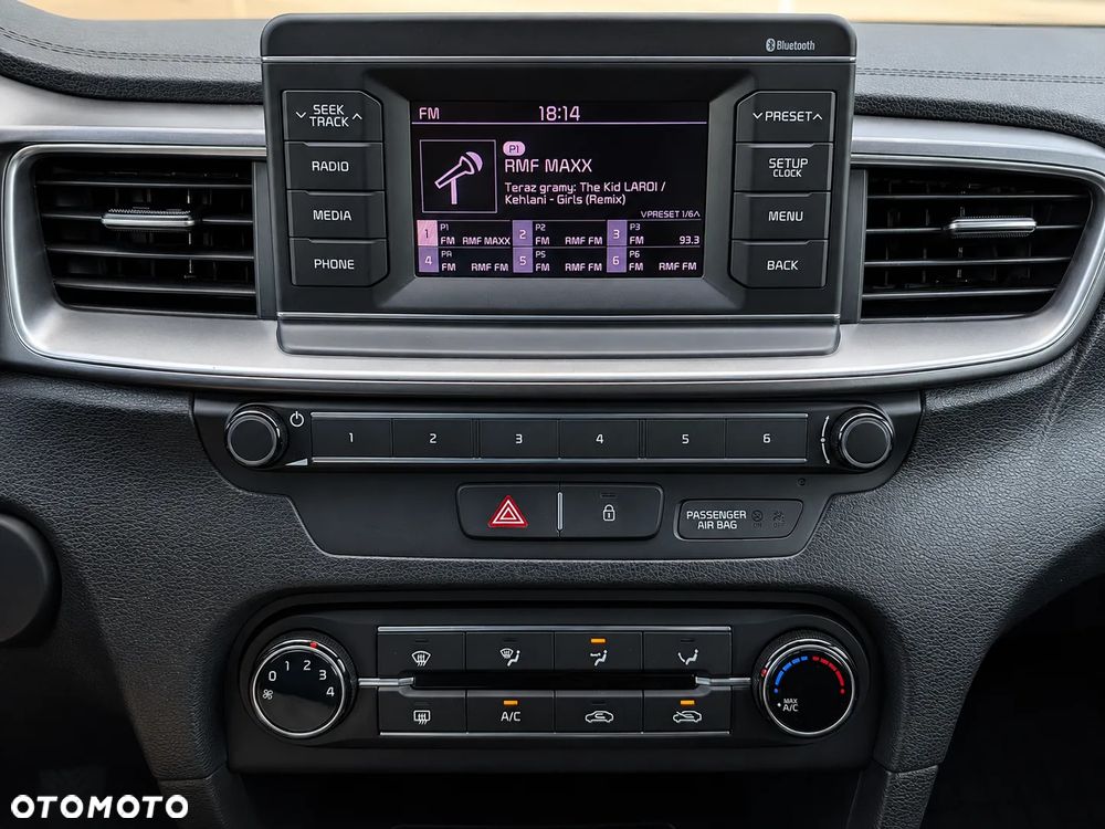 Kia Ceed 1.4 M - 12
