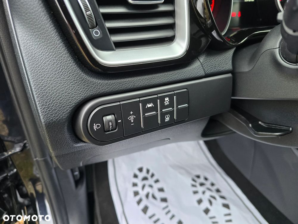 Kia Ceed 1.5 T-GDI OPF Vision - 31