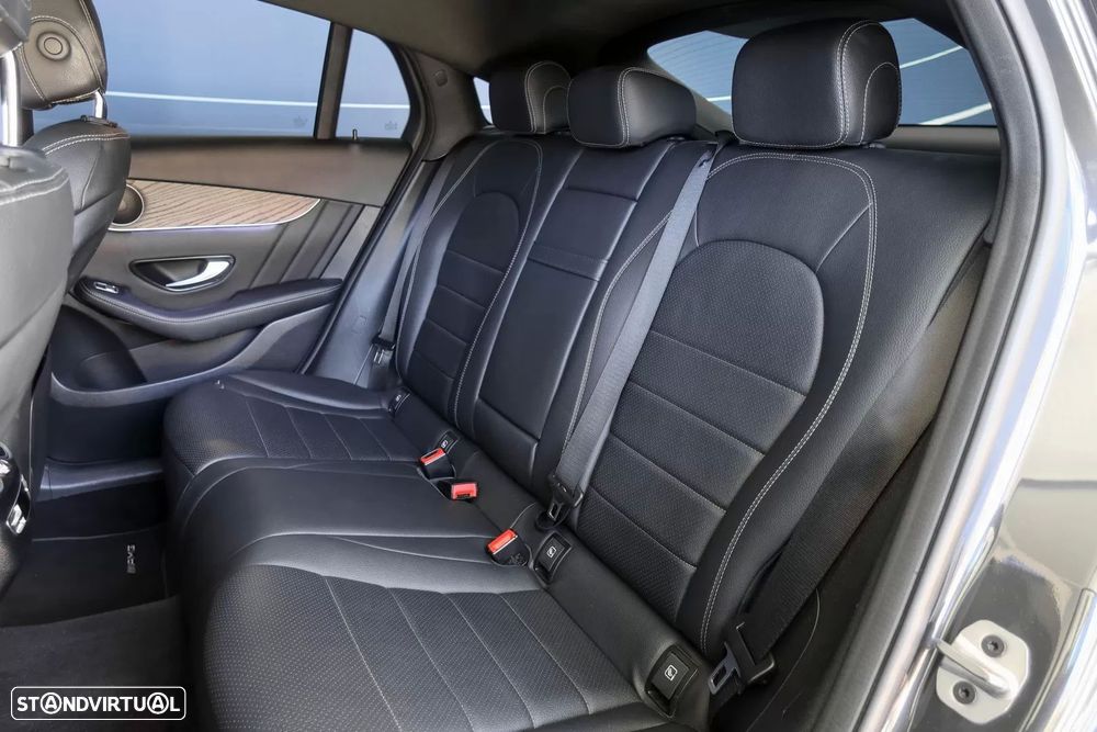 Mercedes-Benz GLC 300 e Coupé 4Matic - 17