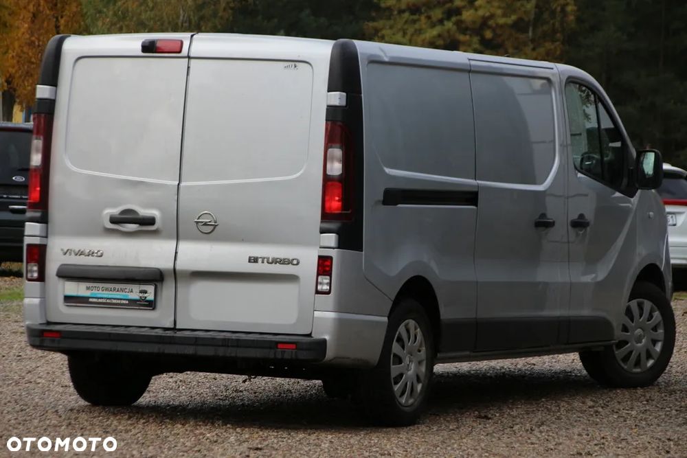 Opel VIVARO - 13