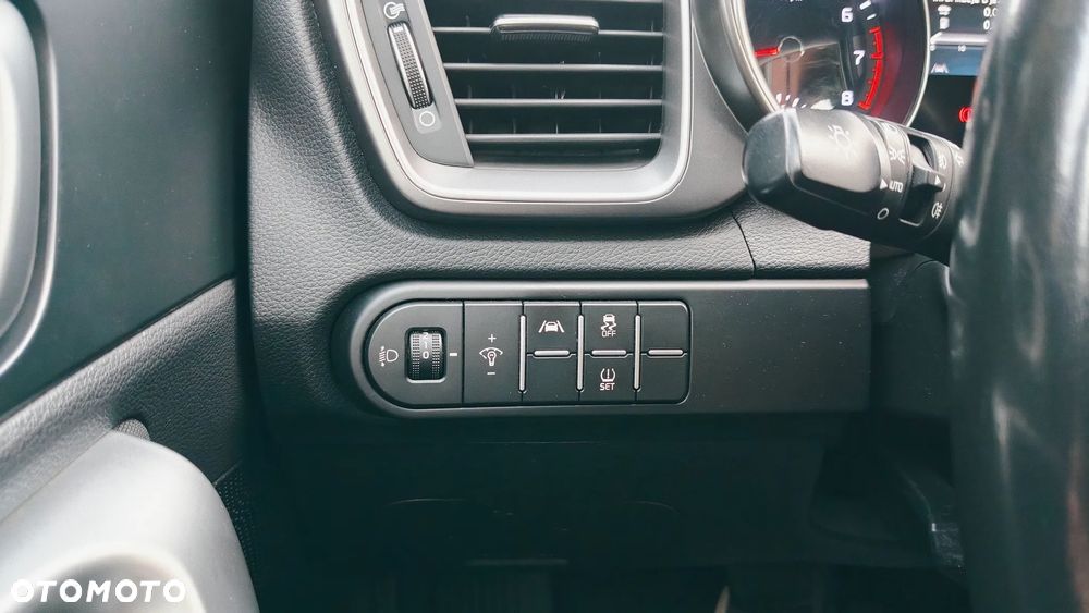 Kia Ceed 1.5 T-GDI L DCT - 25