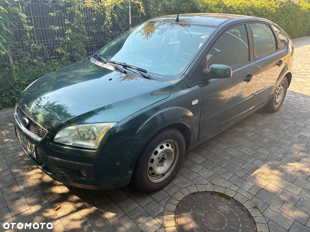 Ford Focus 1.6 Ghia - 1