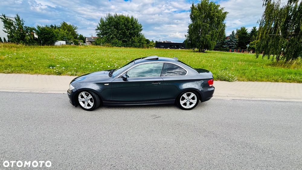 BMW Seria 1 123d - 4