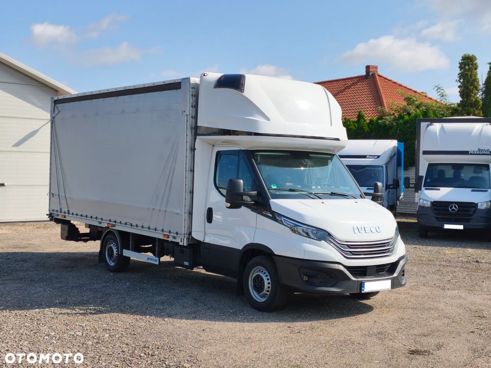 Iveco DAILY FIRANA 10EP WINDA DHOLLANDIA PLANDEKA 3.0 180KM HIMATIC AUTOMAT NAWIGACJA RADAR ASYSTENT PASA SERWIS ASO BEZWYPADKOWY ZADBANY 2024 FV23% KLIMA WEBASTO 35S18 - 8