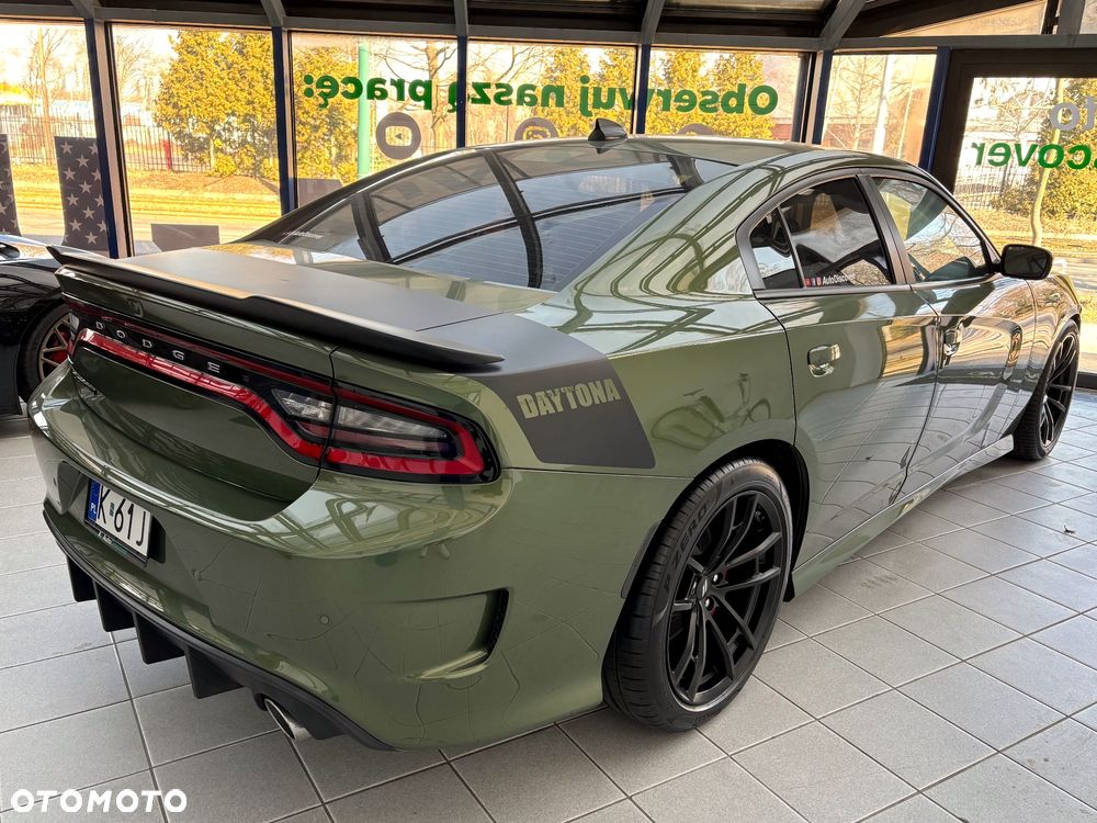 Dodge Charger 6.4 Scat Pack - 2