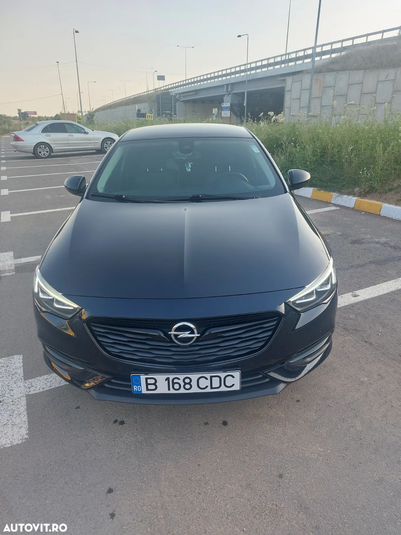 Opel Insignia Grand Sport 1.5 Turbo Start/Stop Innovation - 1