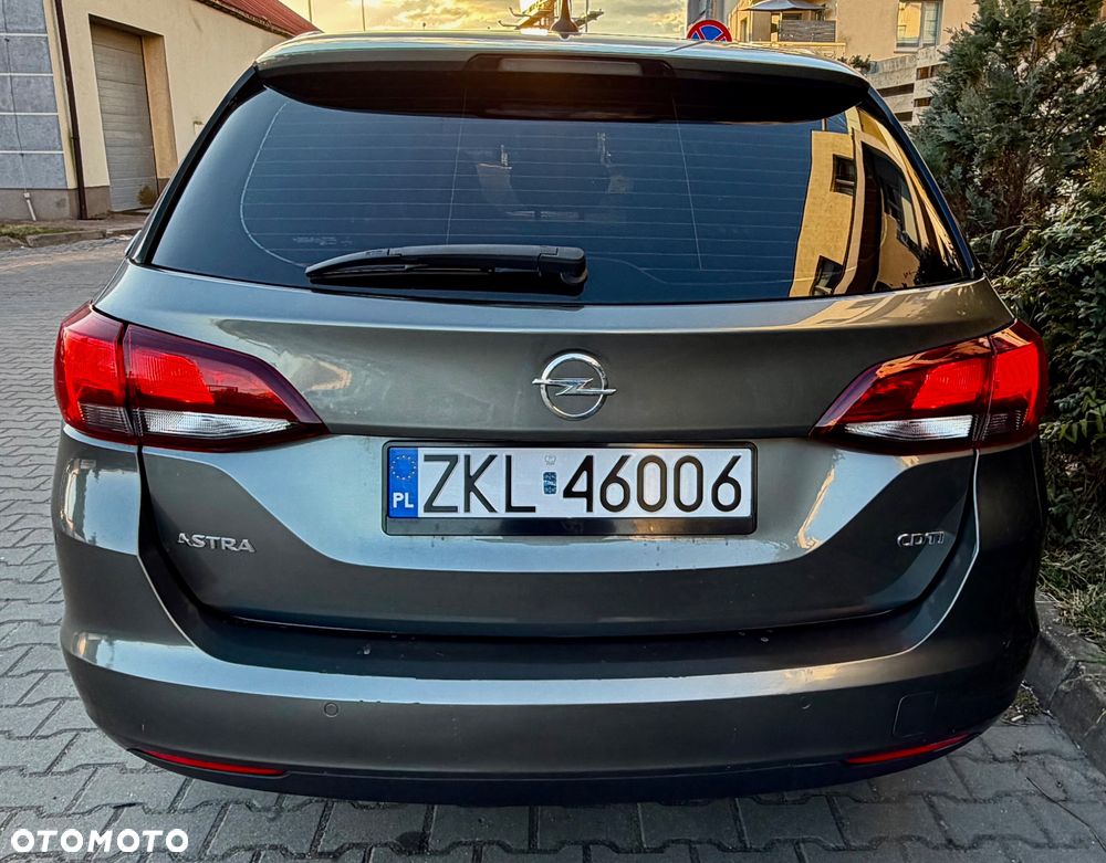 Opel Astra 1.6 D (CDTI) Automatik Innovation - 13