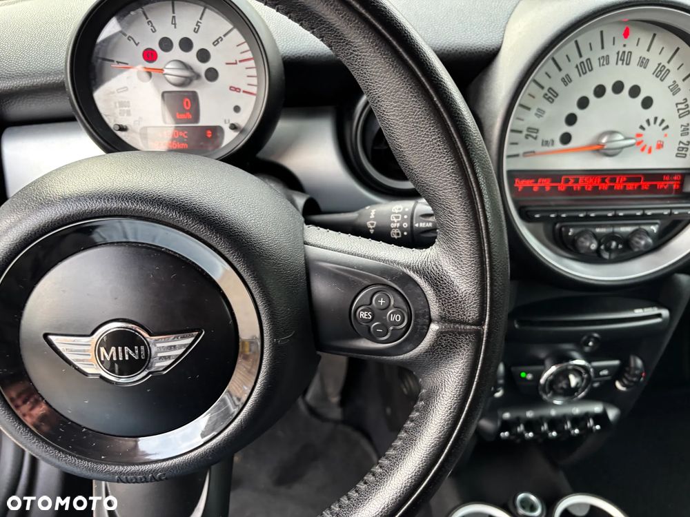 MINI Cooper - 9
