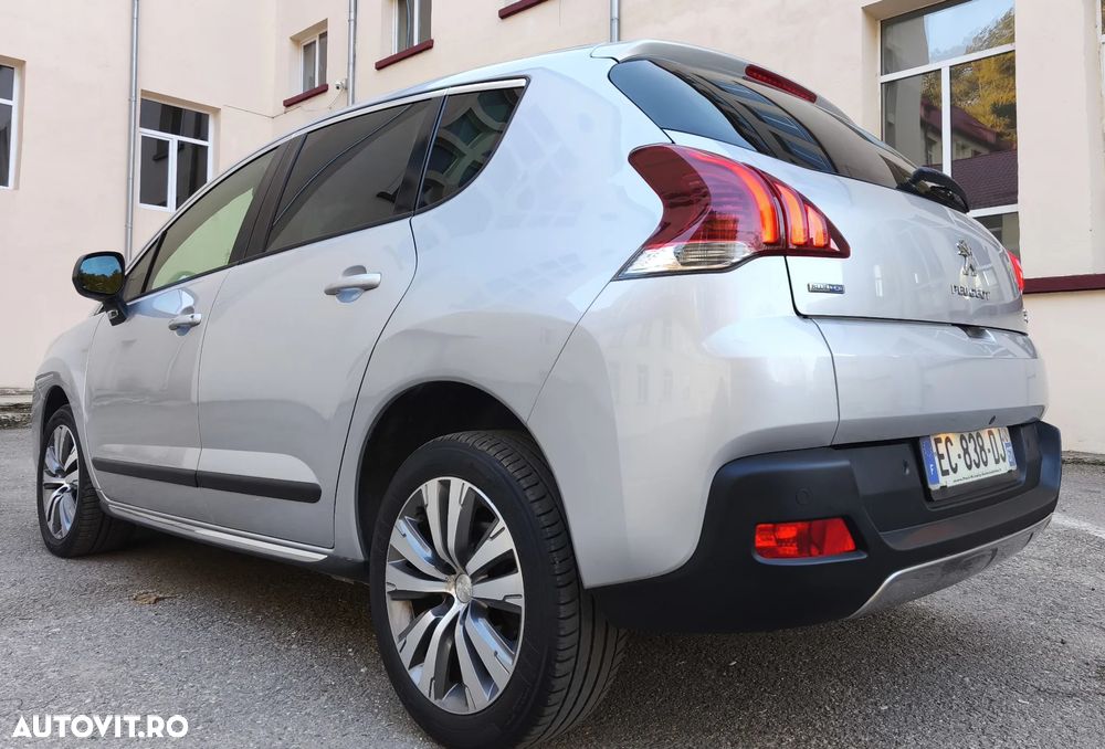 Peugeot 3008 HDi FAP 150 Premium - 4