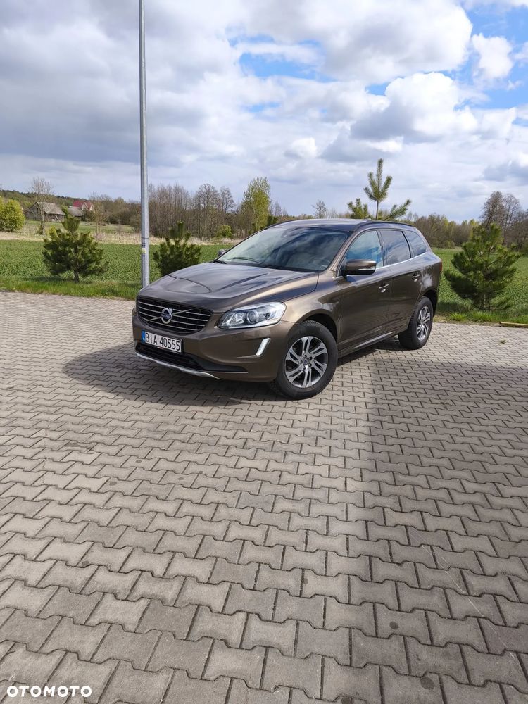 Volvo XC 60 D4 AWD Momentum - 16
