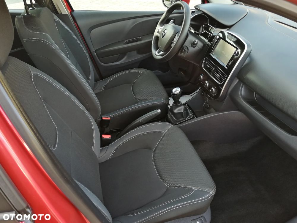 Renault Clio Grandtour (Energy) TCe 90 Bose Edition - 30