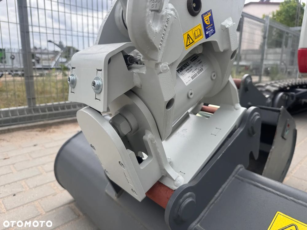 Takeuchi TB320 V3 PowerTilt Lehnhoff MS01 Japońska Od RĘKI - 10