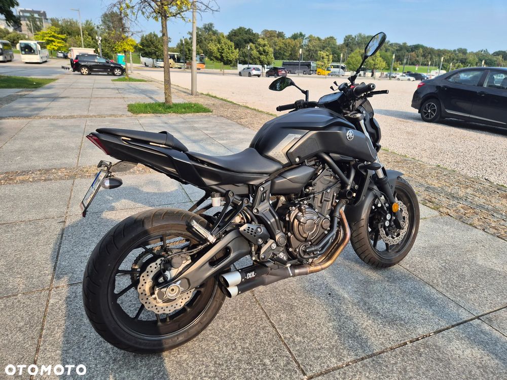 Yamaha MT - 8