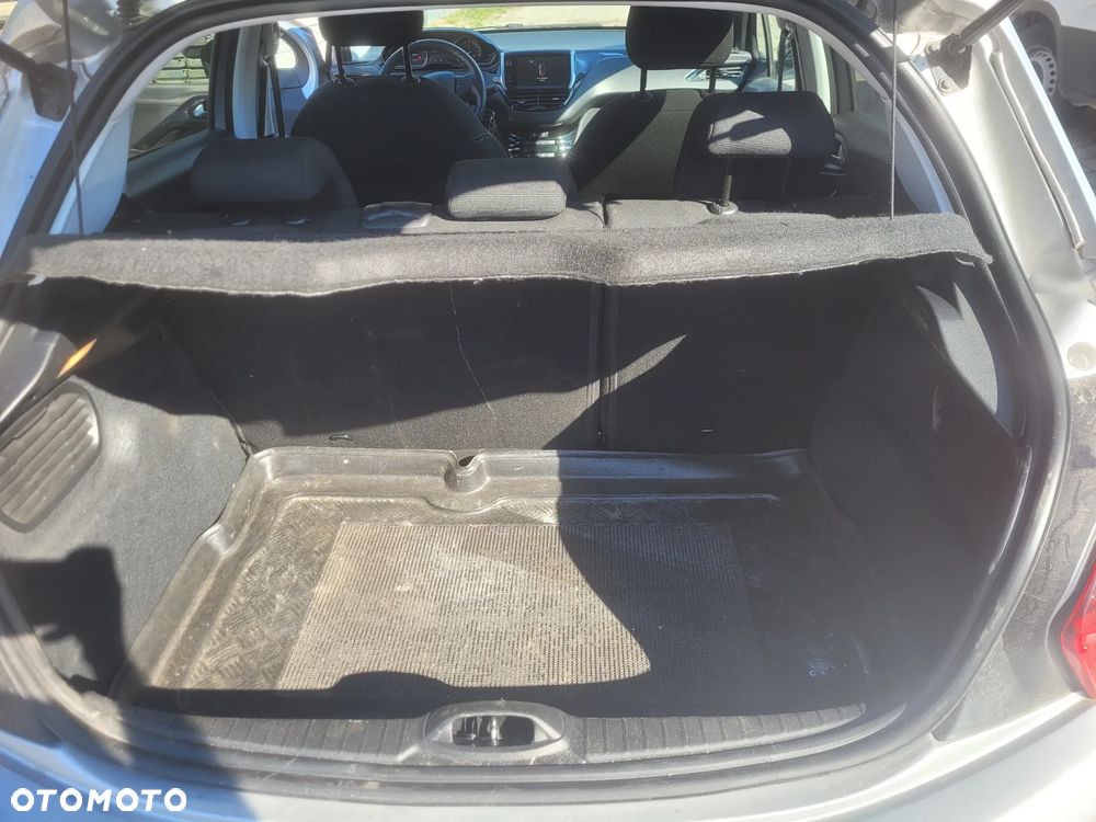 Peugeot 208 Blue-HDi 100 Stop&Start Allure - 17