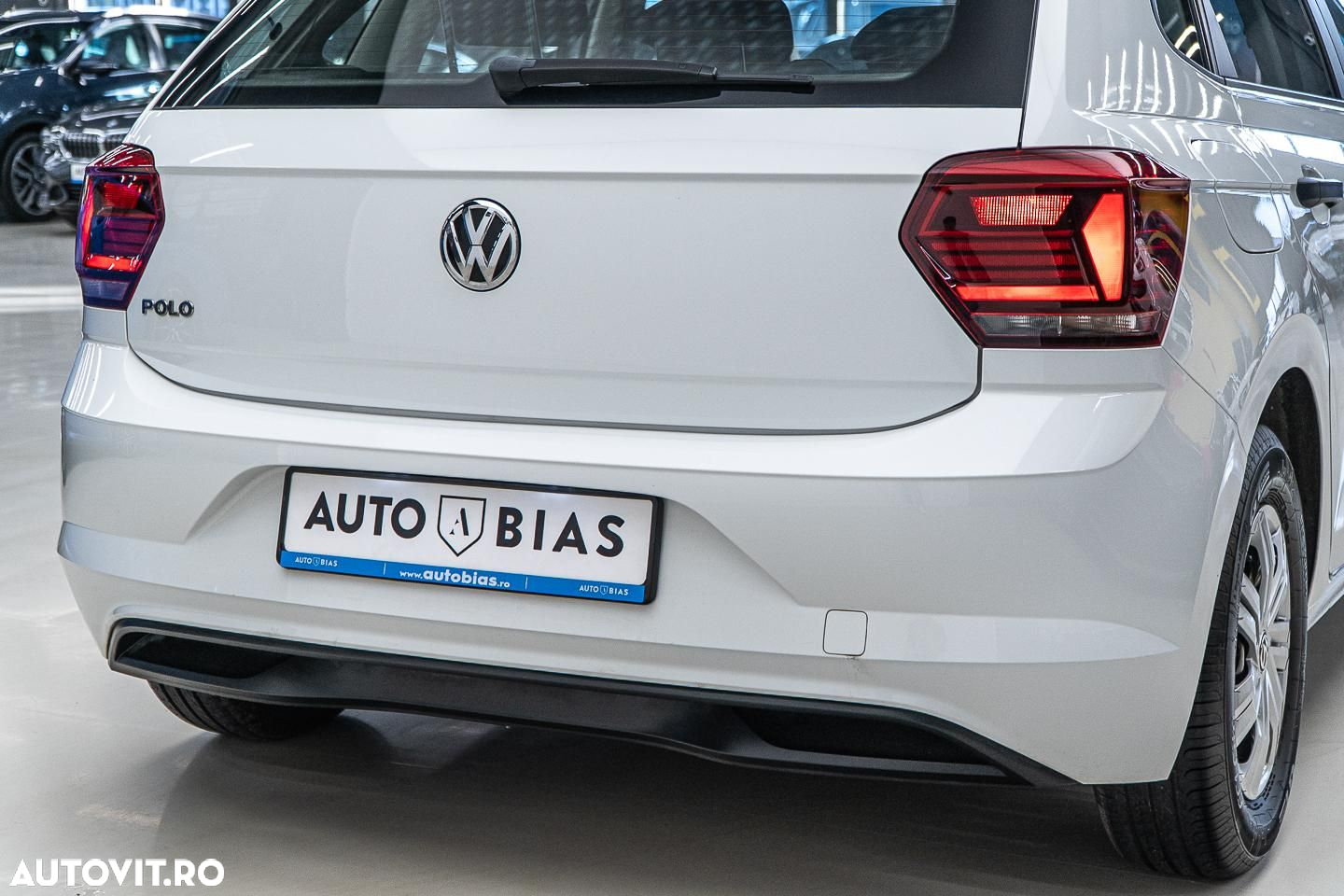 Volkswagen Polo 1.0 ACTIVE - 14