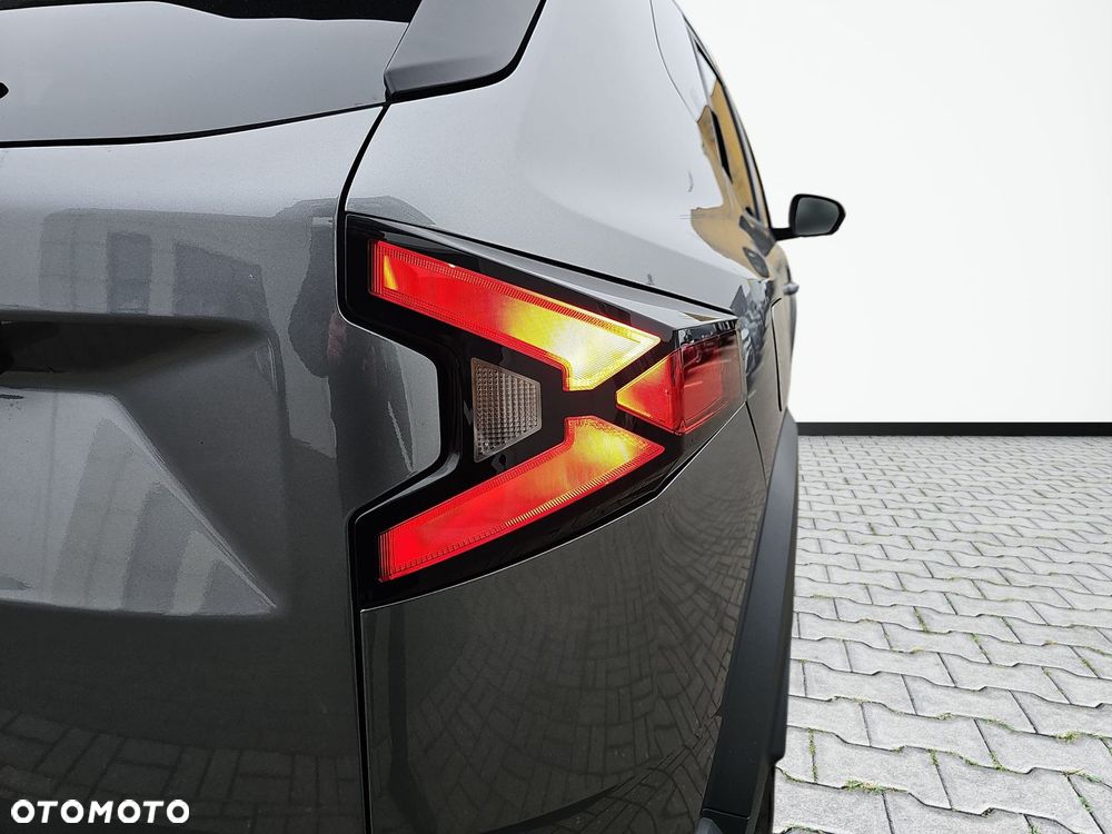 Dacia Duster 1.6 Full Hybrid 140 Journey MMT - 33