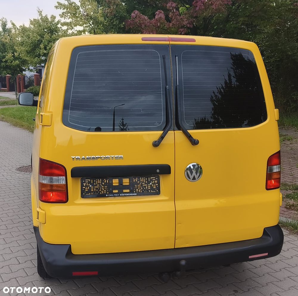 Volkswagen TRANSPORTER T5 - 12
