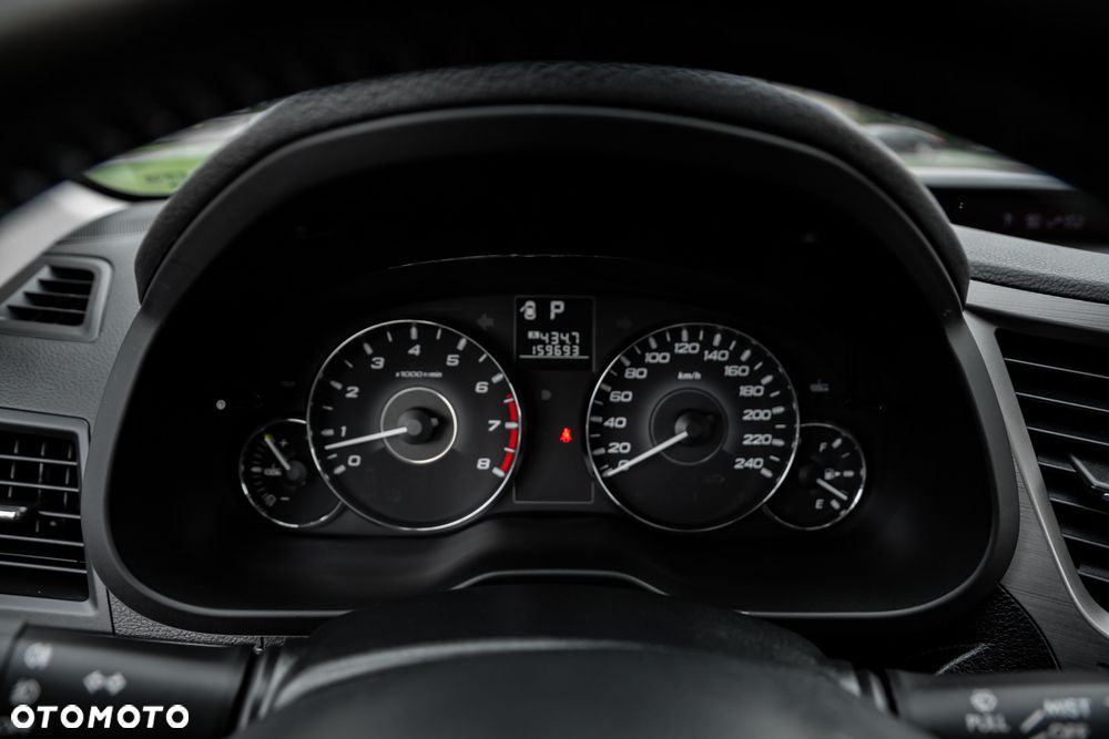 Subaru Outback 2.5i Comfort AT - 30