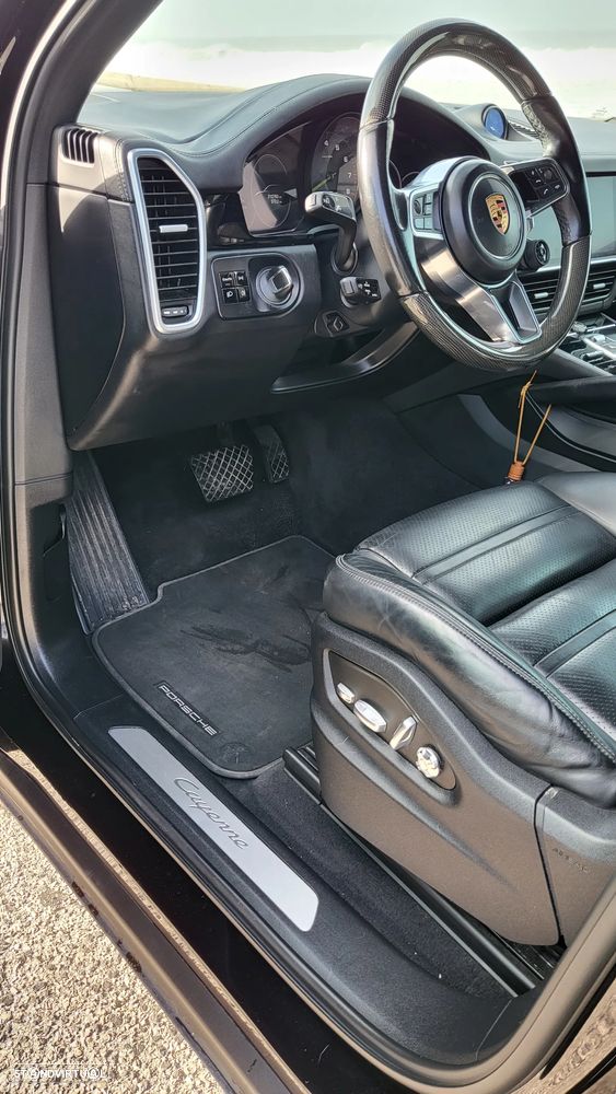 Porsche Cayenne E-Hybrid - 11