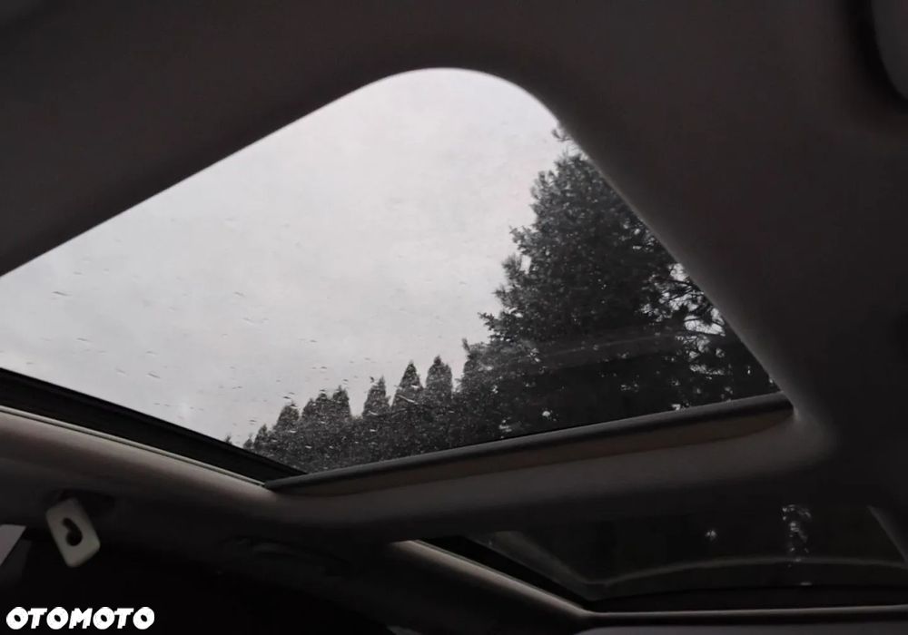 Mercedes-Benz Klasa R - 25