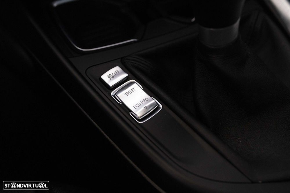 BMW 218 d Coupe Pack M - 18