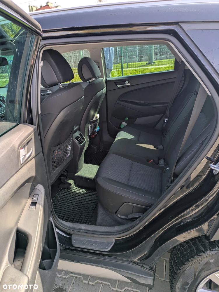Hyundai Tucson 1.7 CRDI BlueDrive GO Plus 2WD DCT - 10
