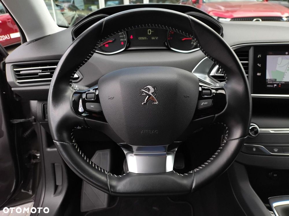 Peugeot 308 - 13