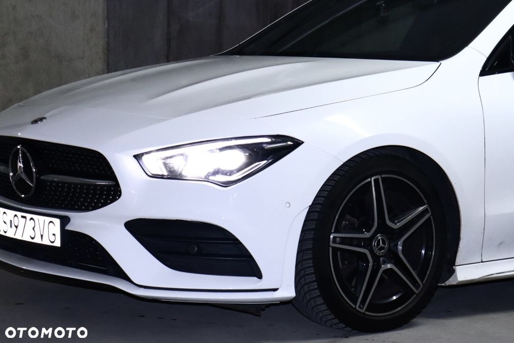 Mercedes-Benz CLA 200 AMG Line 7G-DCT - 2