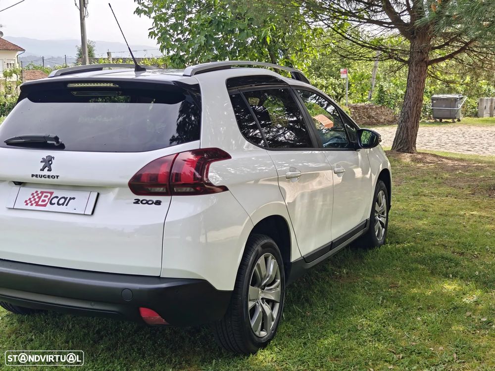 Peugeot 2008 1.2 PureTech Style - 13