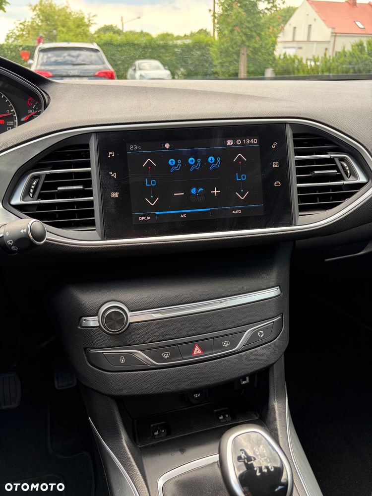 Peugeot 308 BlueHDi 130 Allure Pack - 12