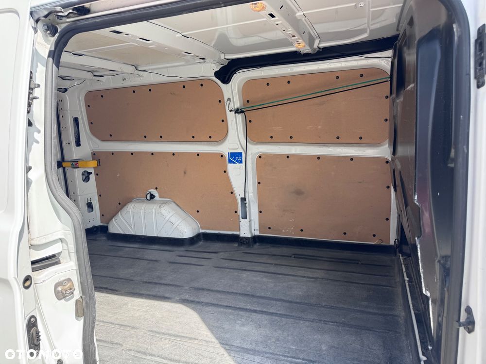 Ford Custom Transit - 7