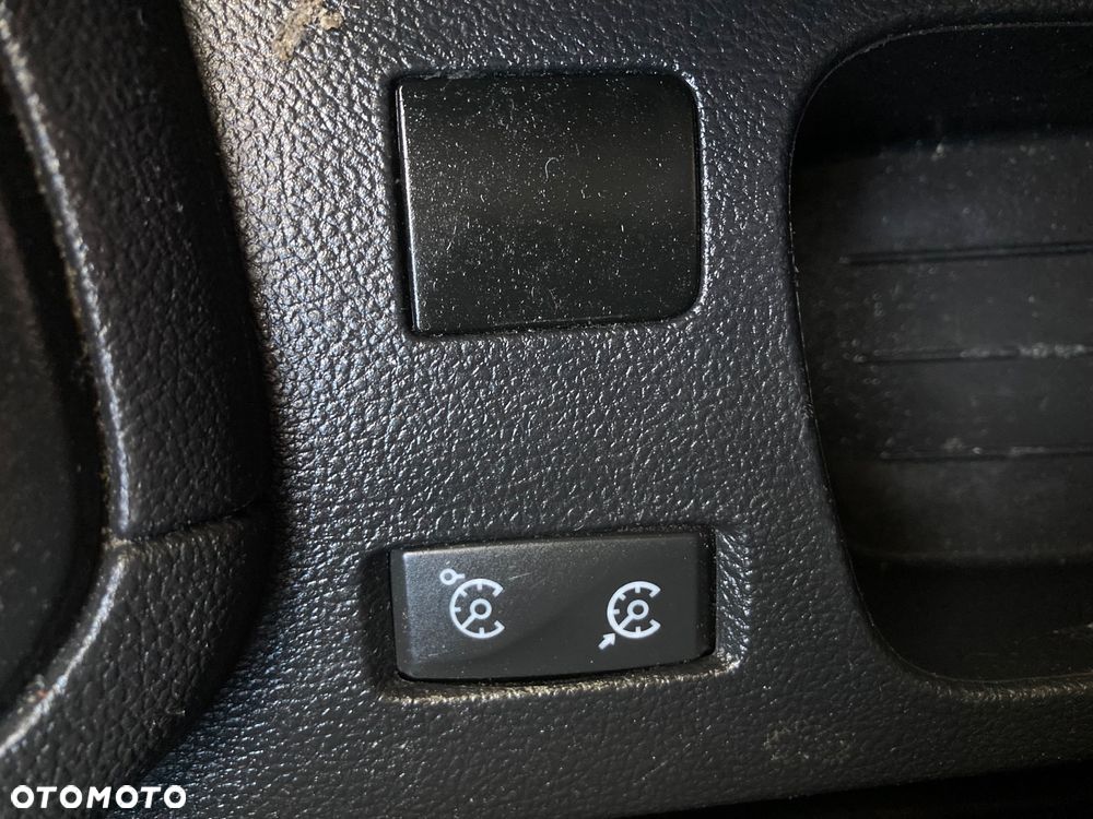 Renault Clio 1.5 dCi Energy Alize - 11