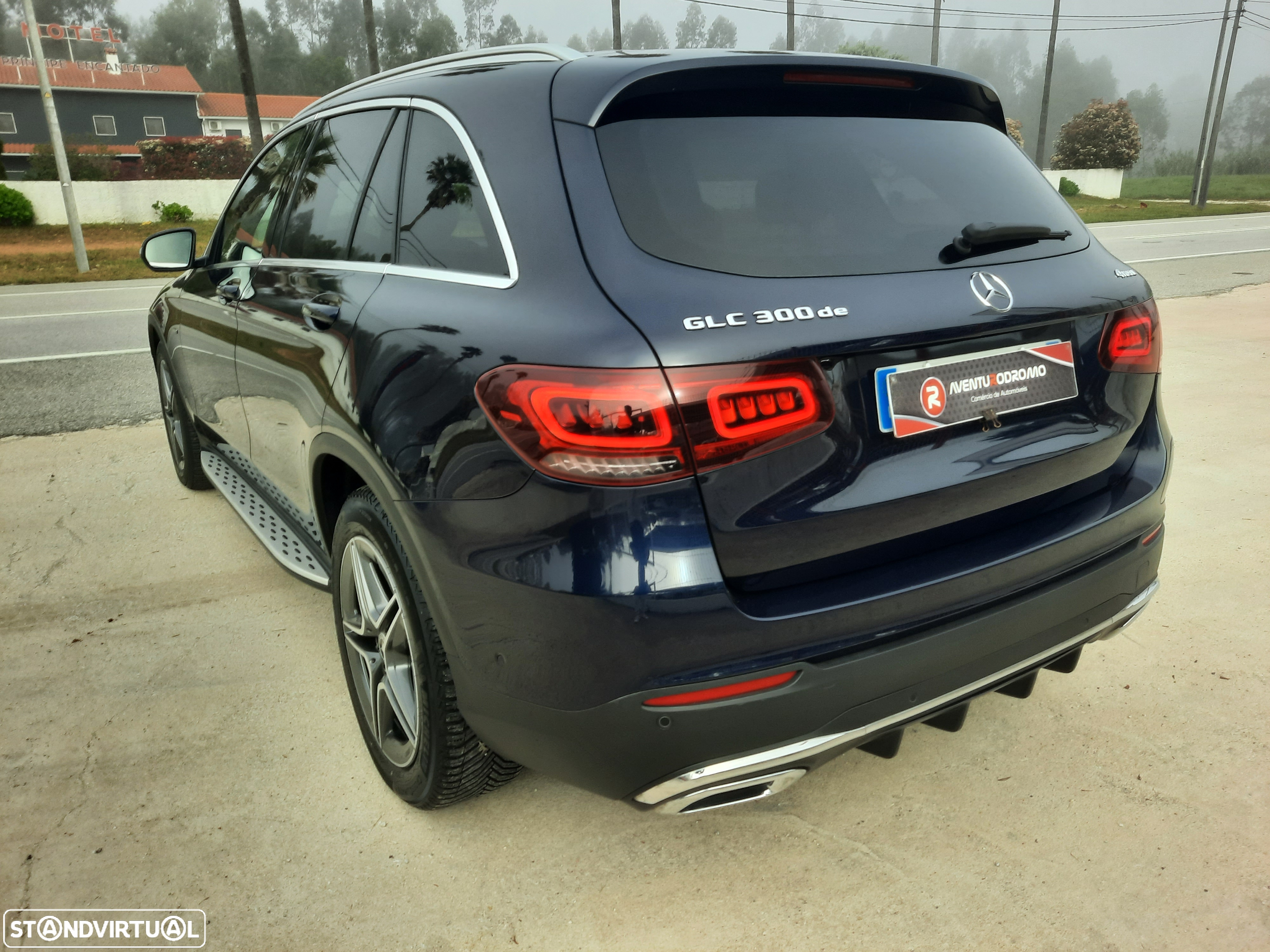 Mercedes-Benz GLC 300 de 4Matic - 18