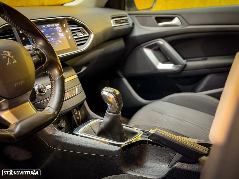 Peugeot 308 1.6 BlueHDi Active - 29