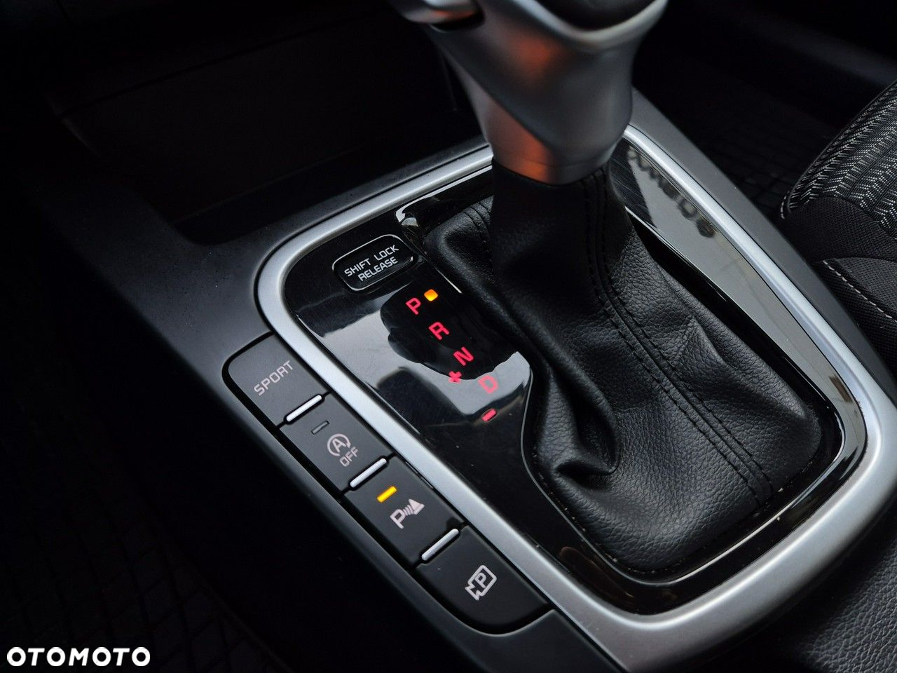Kia Ceed 1.5 T-GDI M DCT - 30