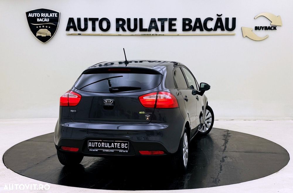 Kia Rio - 6