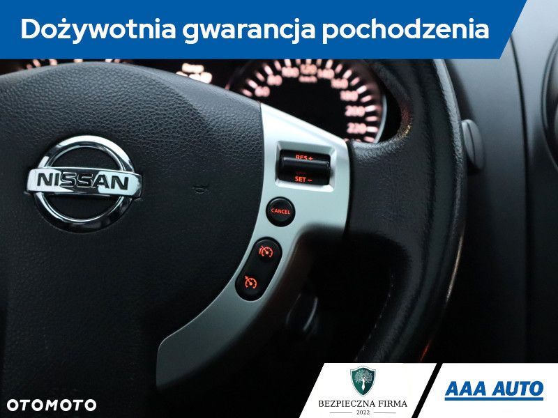 Nissan Qashqai+2 - 22