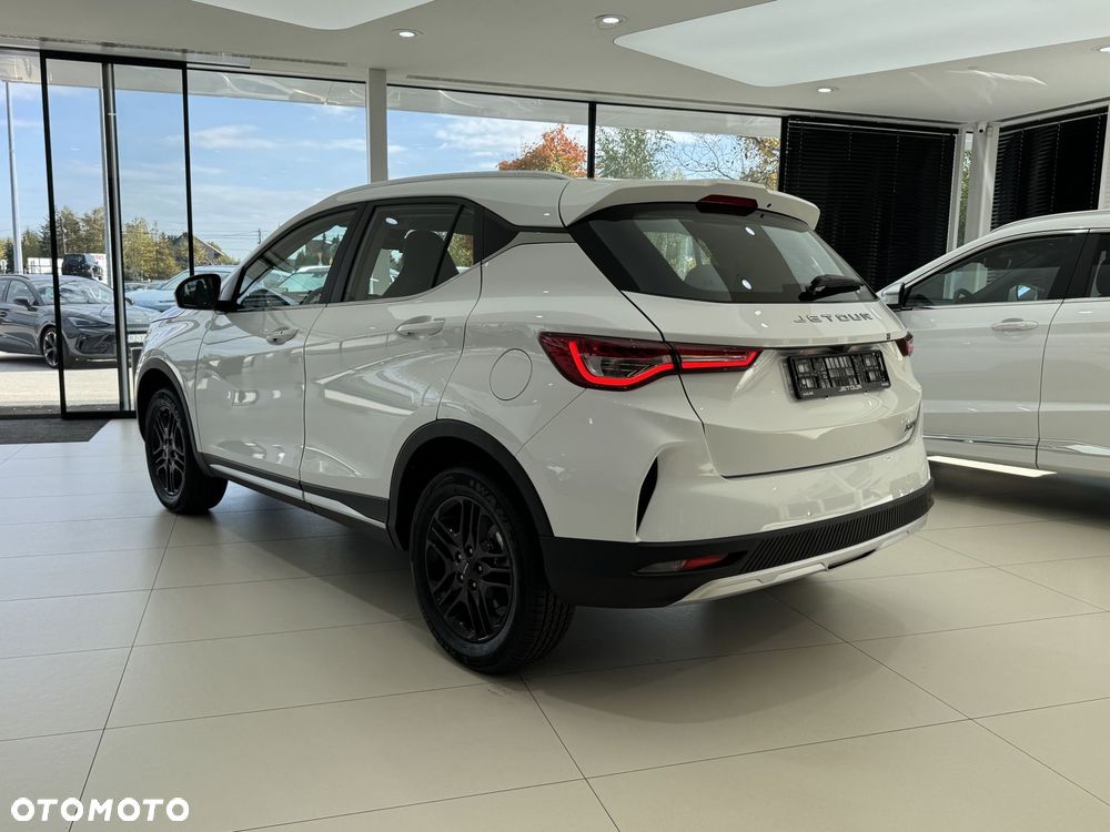 Jetour X50