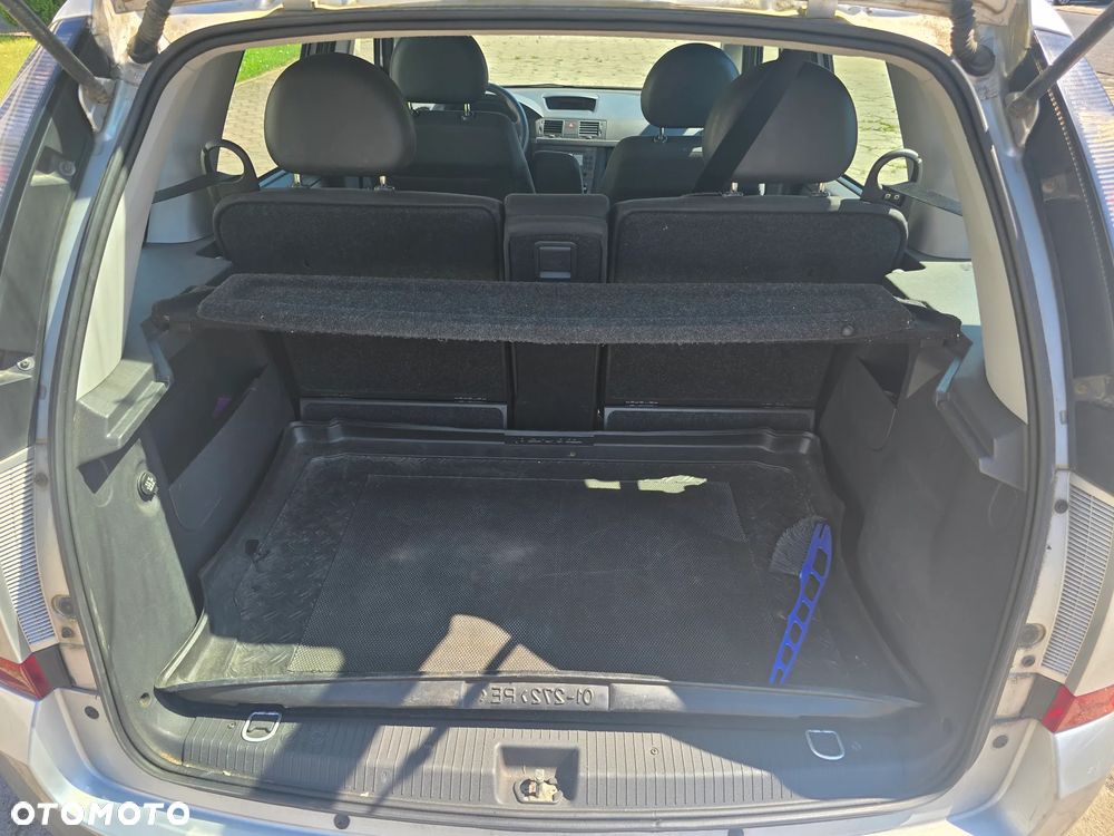 Opel Meriva - 12