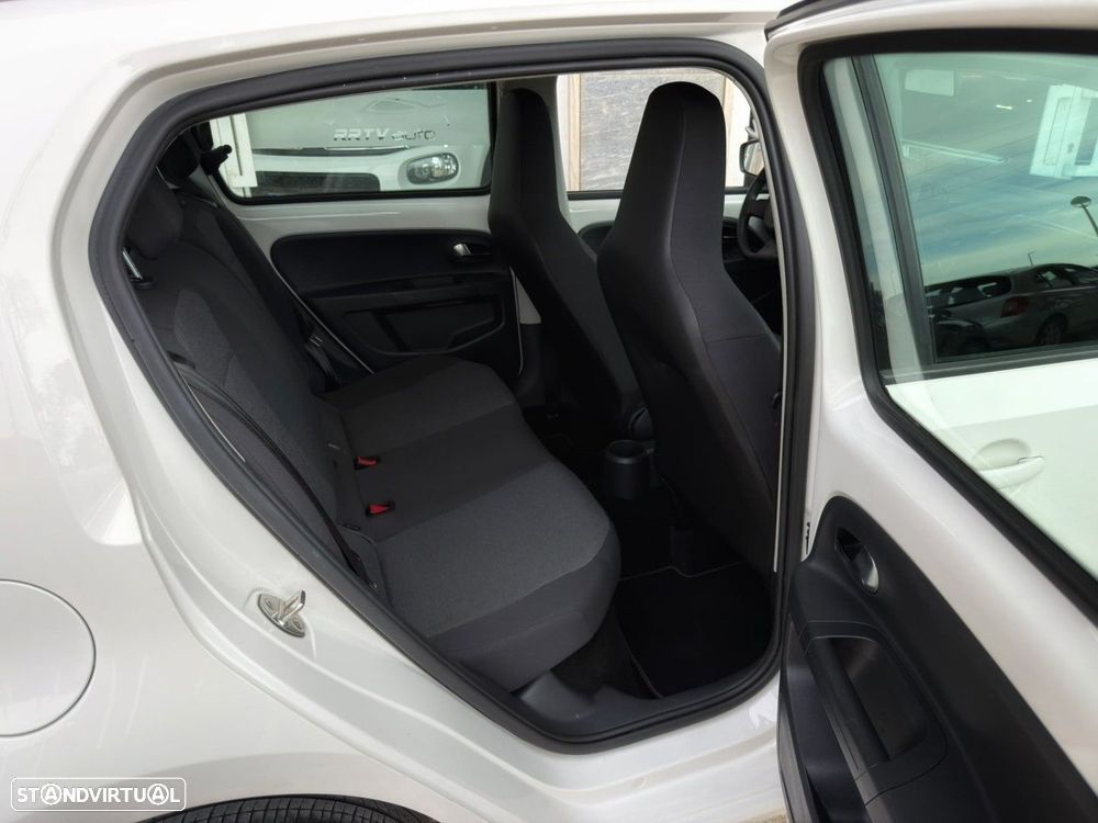 VW Up! 1.0 BlueMotion Move - 21