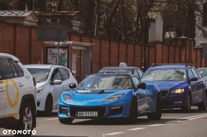 Lotus Evora - 12