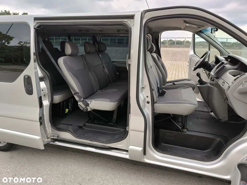 Opel Vivaro L2H1 2.9t - 21