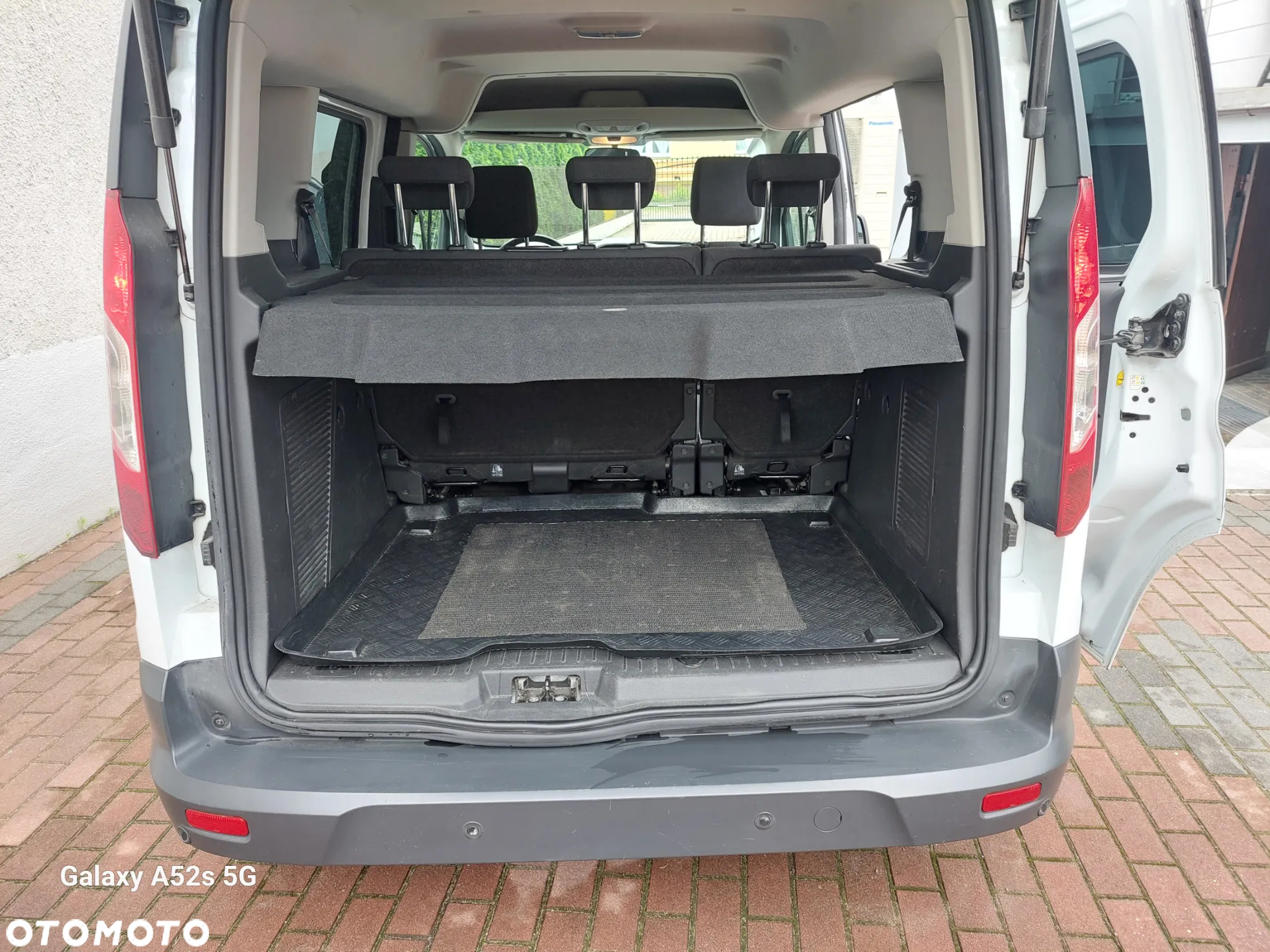 Ford Tourneo Connect 1.0 EcoBoost Start-Stop Trend - 8