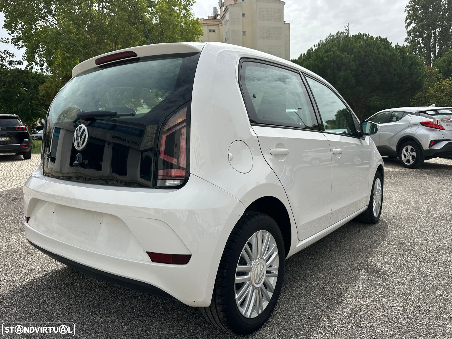 VW Up! 1.0 BMT Move - 7