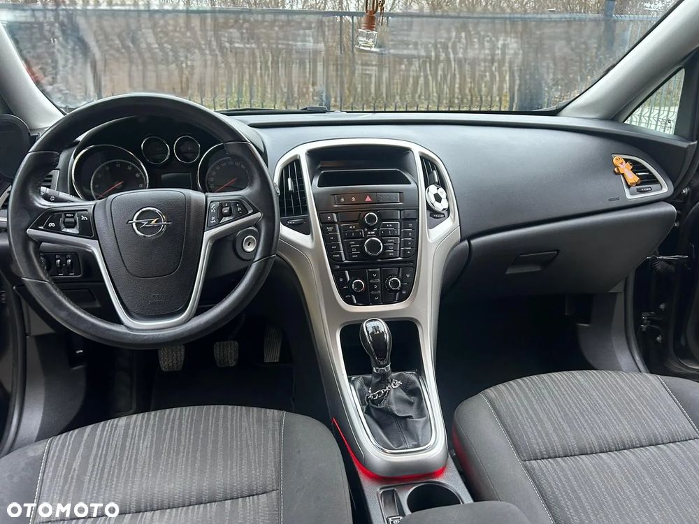 Opel Astra 1.4 Turbo Color Edition - 3