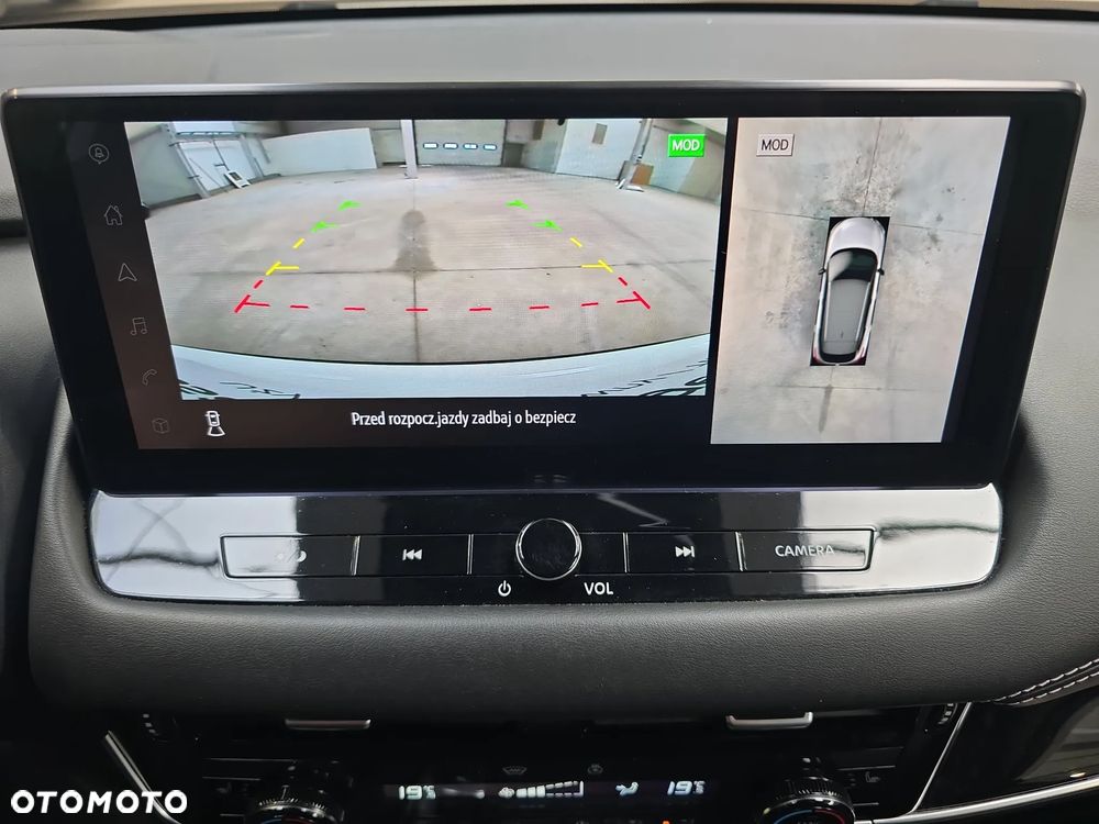 Nissan Qashqai 1.3 DIG-T MHEV 4x4 N-Connecta Xtronic - 16