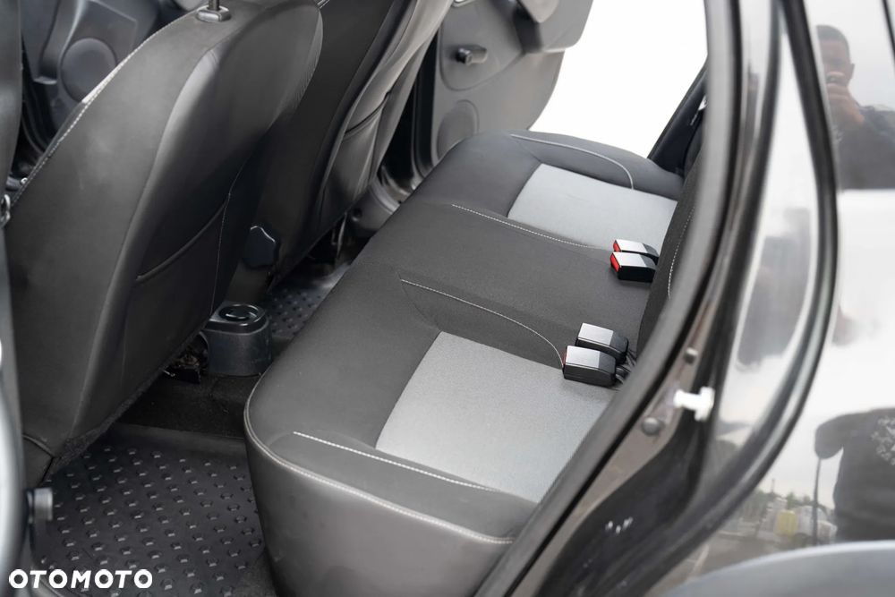 Dacia Duster 1.6 SCe S&S - 24